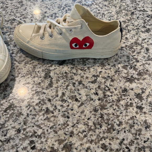 Comme des Garcons Cream and Red Sneakers - Picture 11 of 16